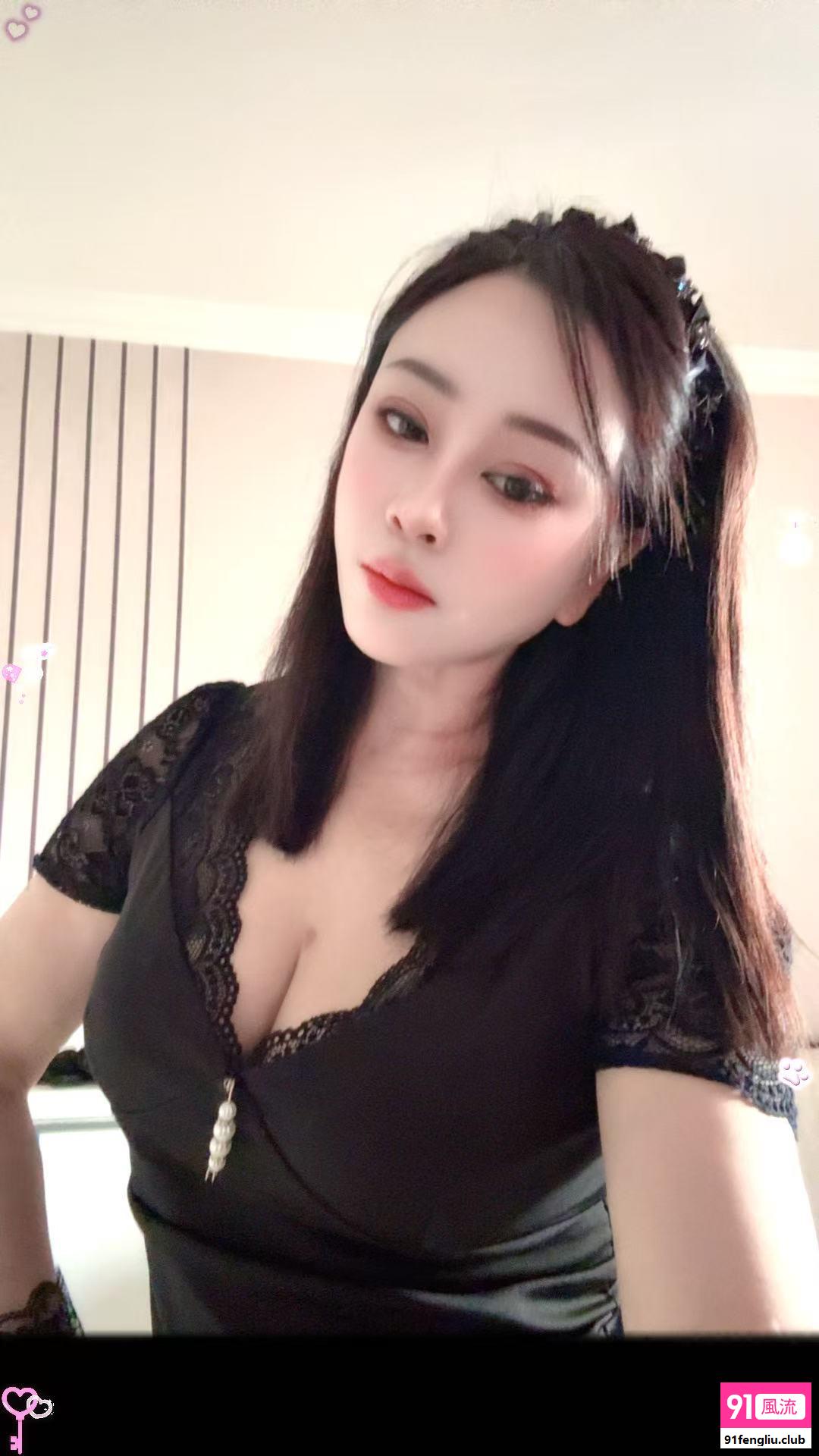 大奶少妇桃子